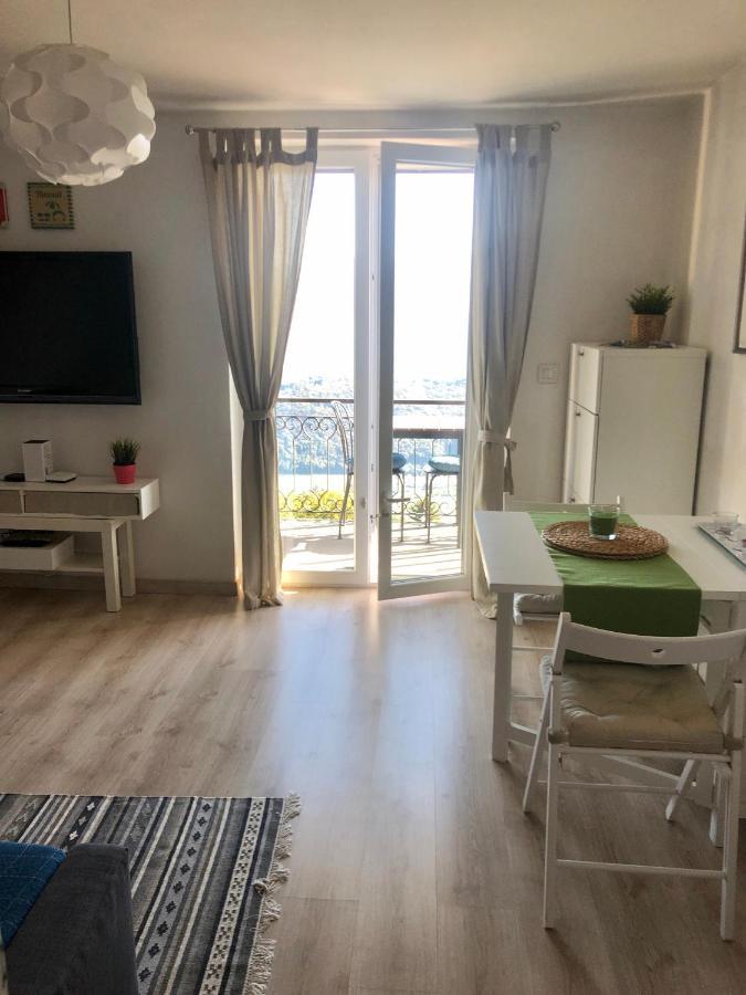 Casa Sol Y Sombra Apartment Кадемарио Екстериор снимка